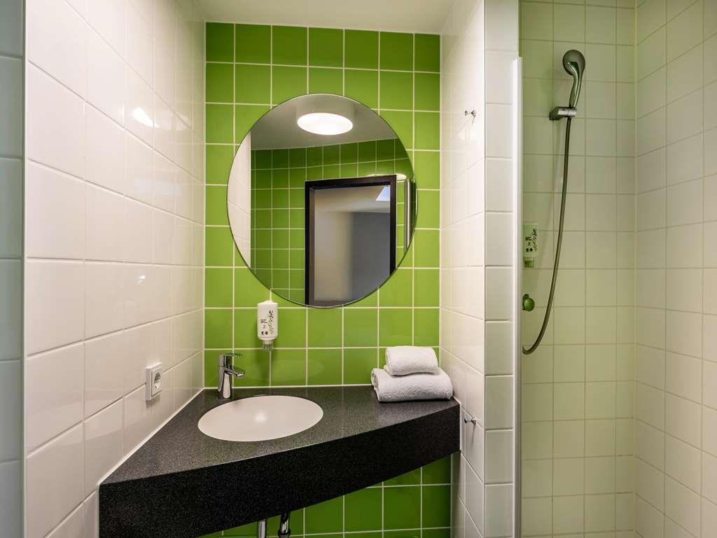 B&B Hotel Freiburg-Sued Номер фото