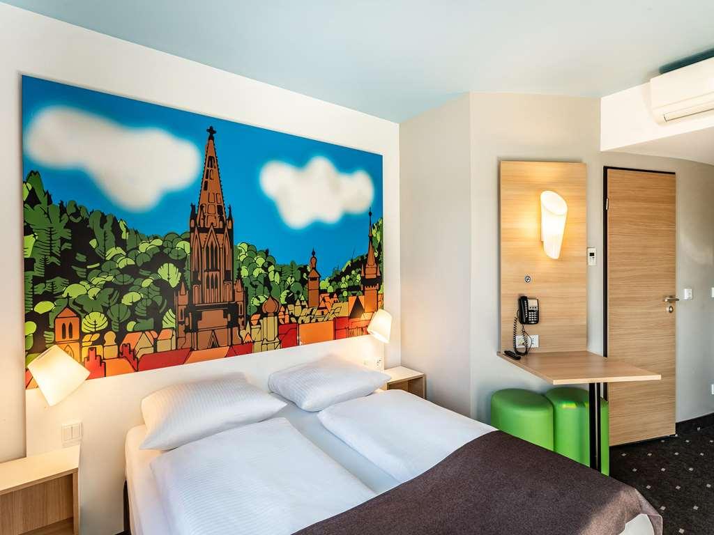 B&B Hotel Freiburg-Sued Номер фото